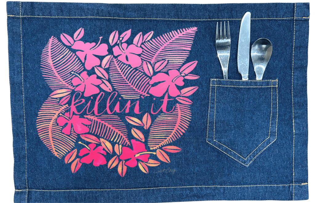 Denim placemat with floral design and cutlery pocket. killin-it-catcoq-table-placemat-with-utensils-WIDE-mockup